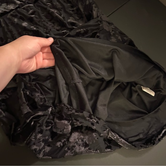 Rewind Juniors' Faux Wrap Bodycon Velvet Dress Size M Christmas Long Sleeve - Picture 13 of 15